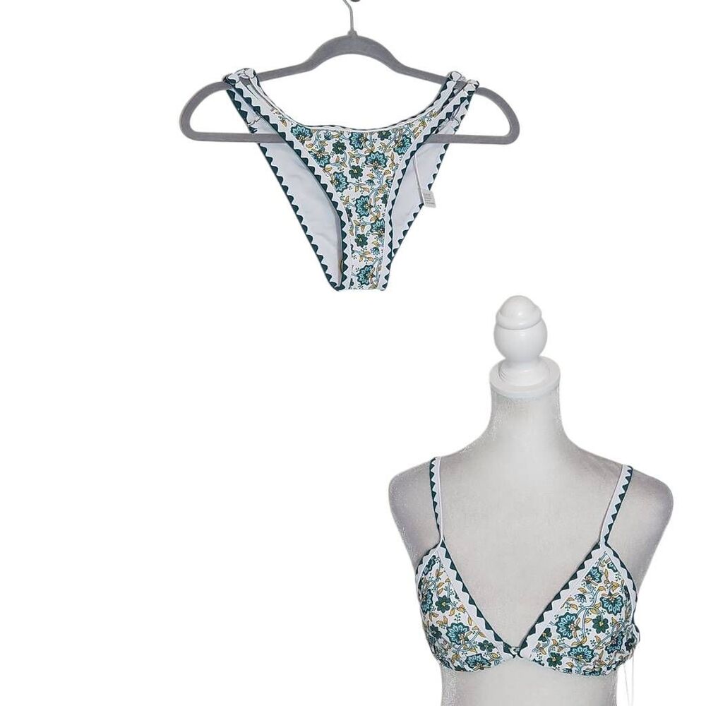 Bikinx Green and Gold Boho Print Bikini NWT Size Small Triangle Bikini